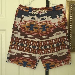 Fresh Prints of Belair shorts size L